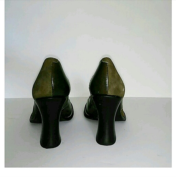 🌹 TWO LIPS | Suede and Leather Pumps - Picture 3 of 8